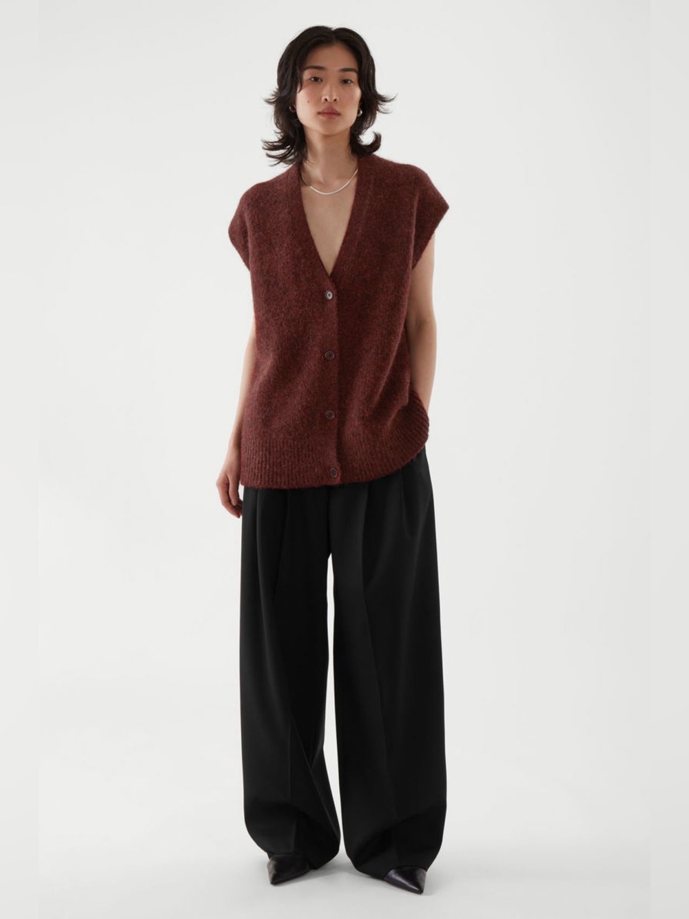 COS Oversized Knitted Vest - Picture 4 of 8
